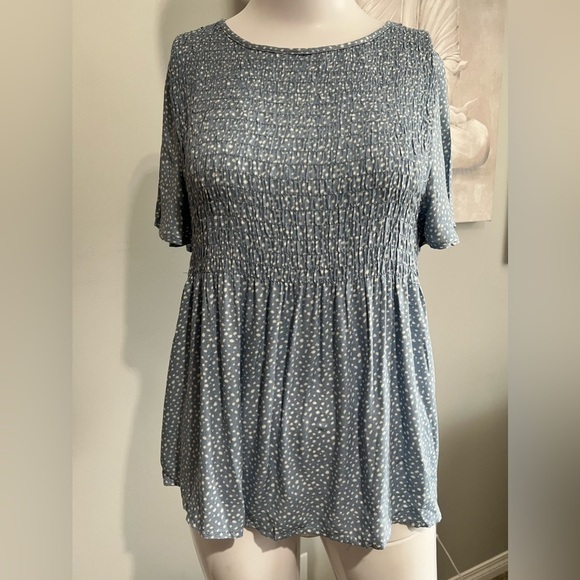 Urban Romantics Blue floral Tshirt - Picture 1 of 6